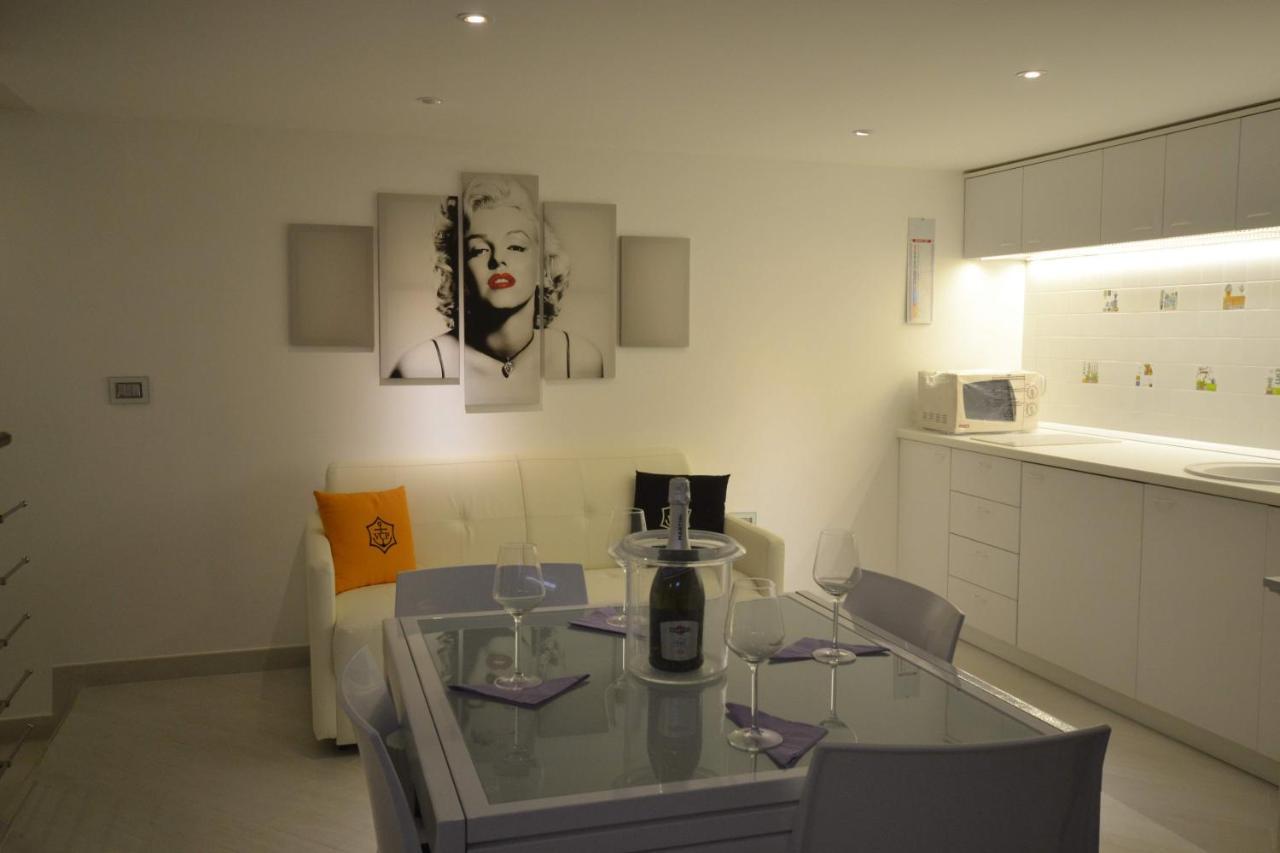 Golden Bay Bed and Breakfast Trani Buitenkant foto