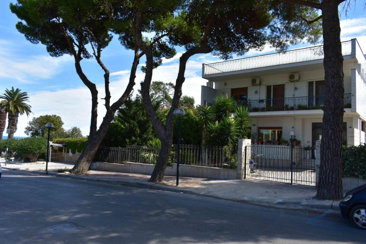 Golden Bay Bed and Breakfast Trani Buitenkant foto