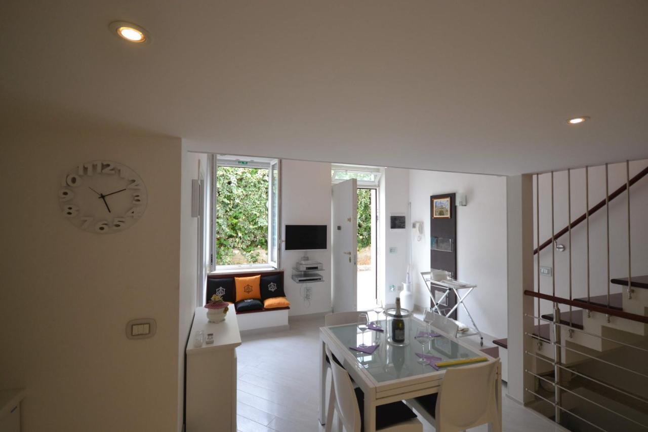 Golden Bay Bed and Breakfast Trani Buitenkant foto